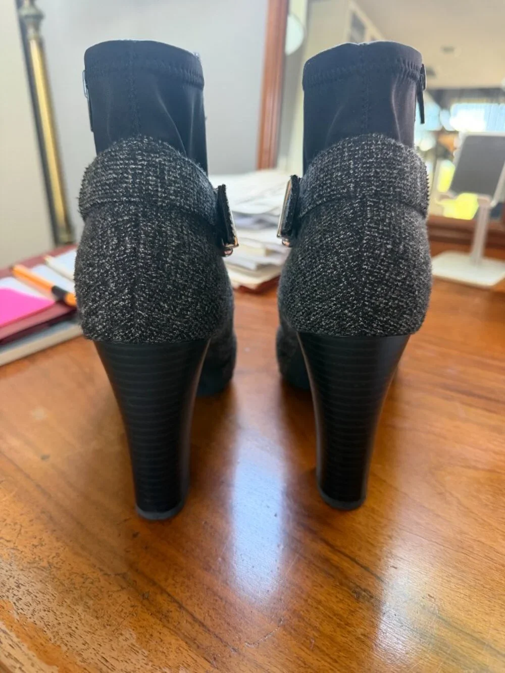 Kelly & Katie Gavilea Black Tweed Ankle Boots Silver Buckle Size 9M